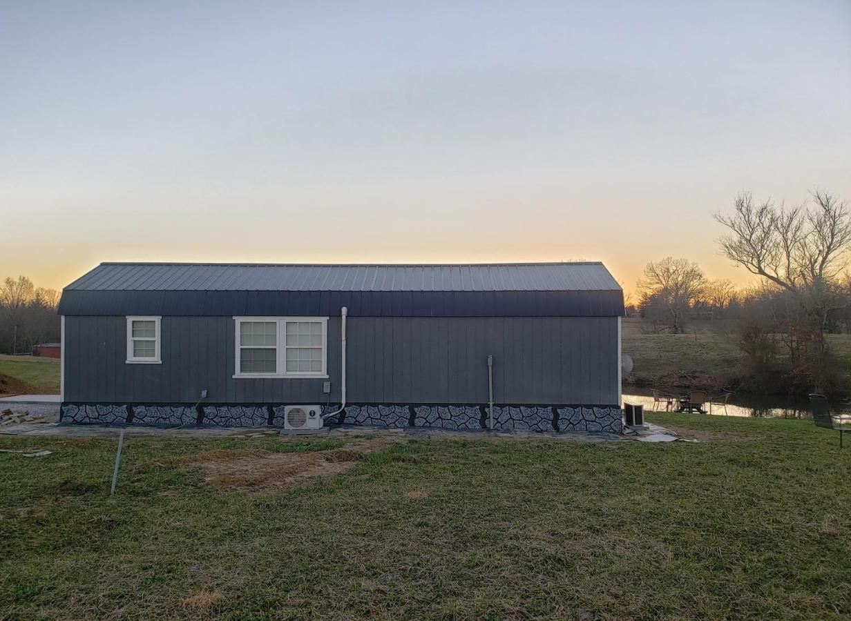 Вилла Little House By The Pond Oneida Экстерьер фото